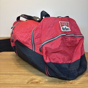 Vintage Marlboro Unlimited Red & Black Duffel Bag Large Travel Gym – Read